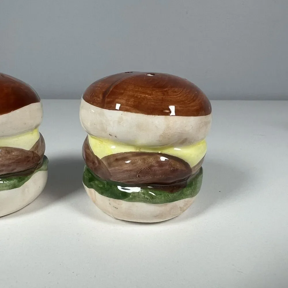Cheeseburger Hamburger Ceramic Salt And Pepper Shaker Set Hand Painted